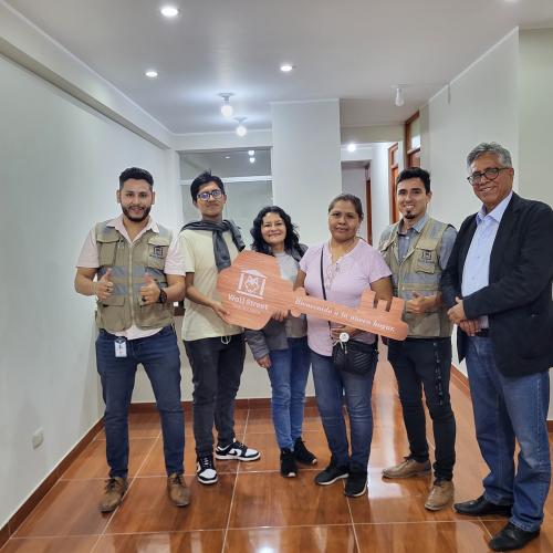 CLIENTES SATISFECHOS